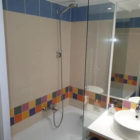 Appartements 4 A 5 Personnes - Val D'Europe Proche Disneyland Serris Exterior photo